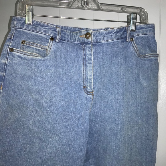 Susan Bristol beaded satin trimmed hem denim capris Sz 8 embroidered - Picture 3 of 7